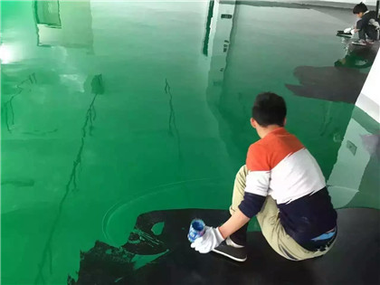 海北下面给你一份环氧地坪漆施工的完整流程